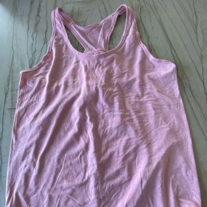 Lululemon love tank top twist back size 6 pink